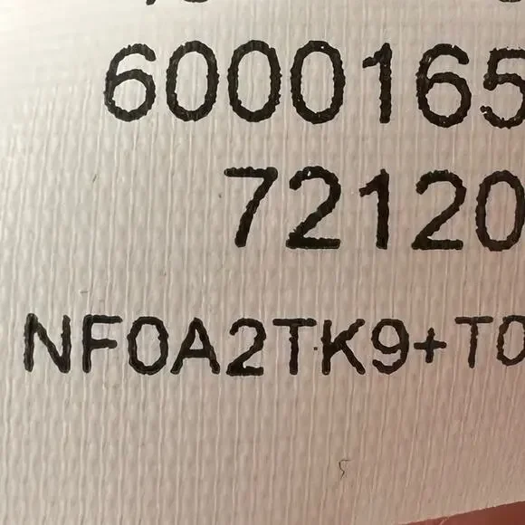 The North Face Fort Point Insulated Flannel - Reversible - Size Small - Black - Picture 7 of 8